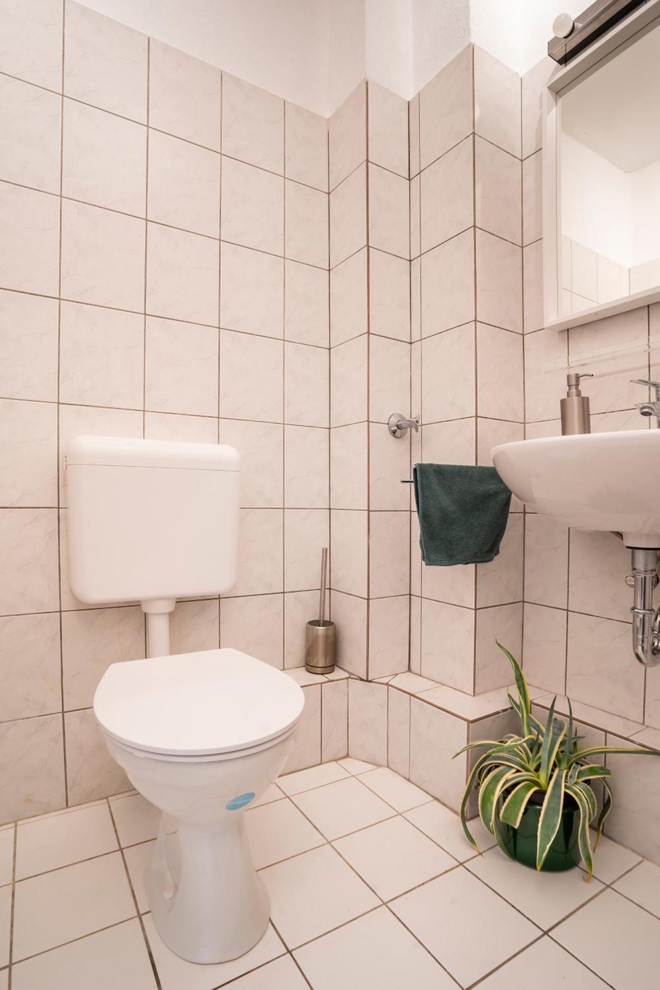 Akram Appartement III - Ruhig, Stadtnah Hildesheim Ngoại thất bức ảnh